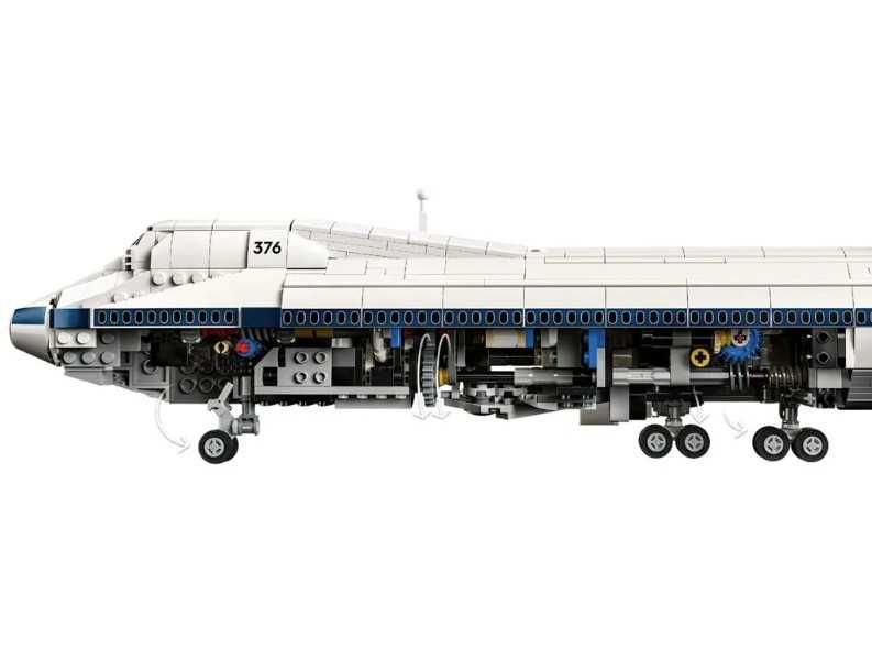 LEGO 10360 Літак-носій шатла ICONS  ЛЕГО 10360