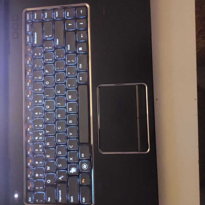 Laptop DELL VOSTRO 3550 Intel Core i3 2310M 4GB Ram  320Gb HDD