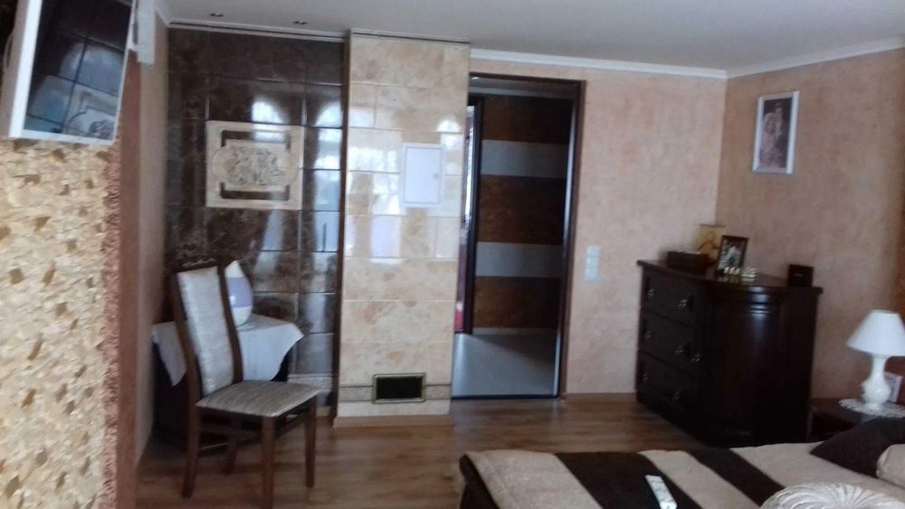 Продається будинок з 4 кімнатами в Іванівці