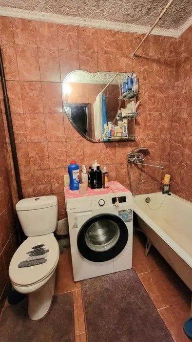 Продається двокімнатна квартира