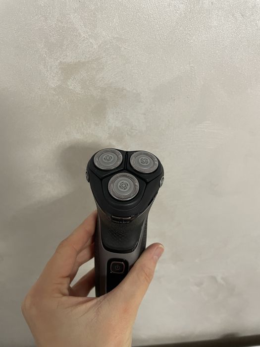 Тримери Philips (різні моделі)