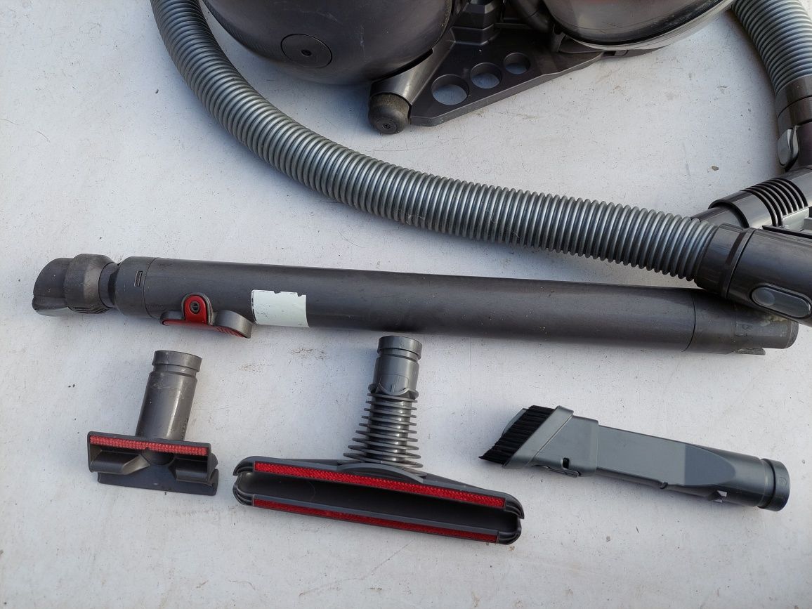 Odkurzacz dyson dc 33 origin
