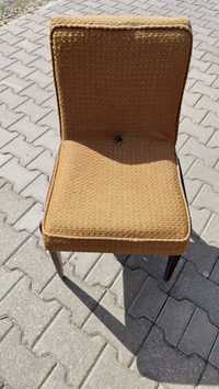 Krzesło Aga do renowacji