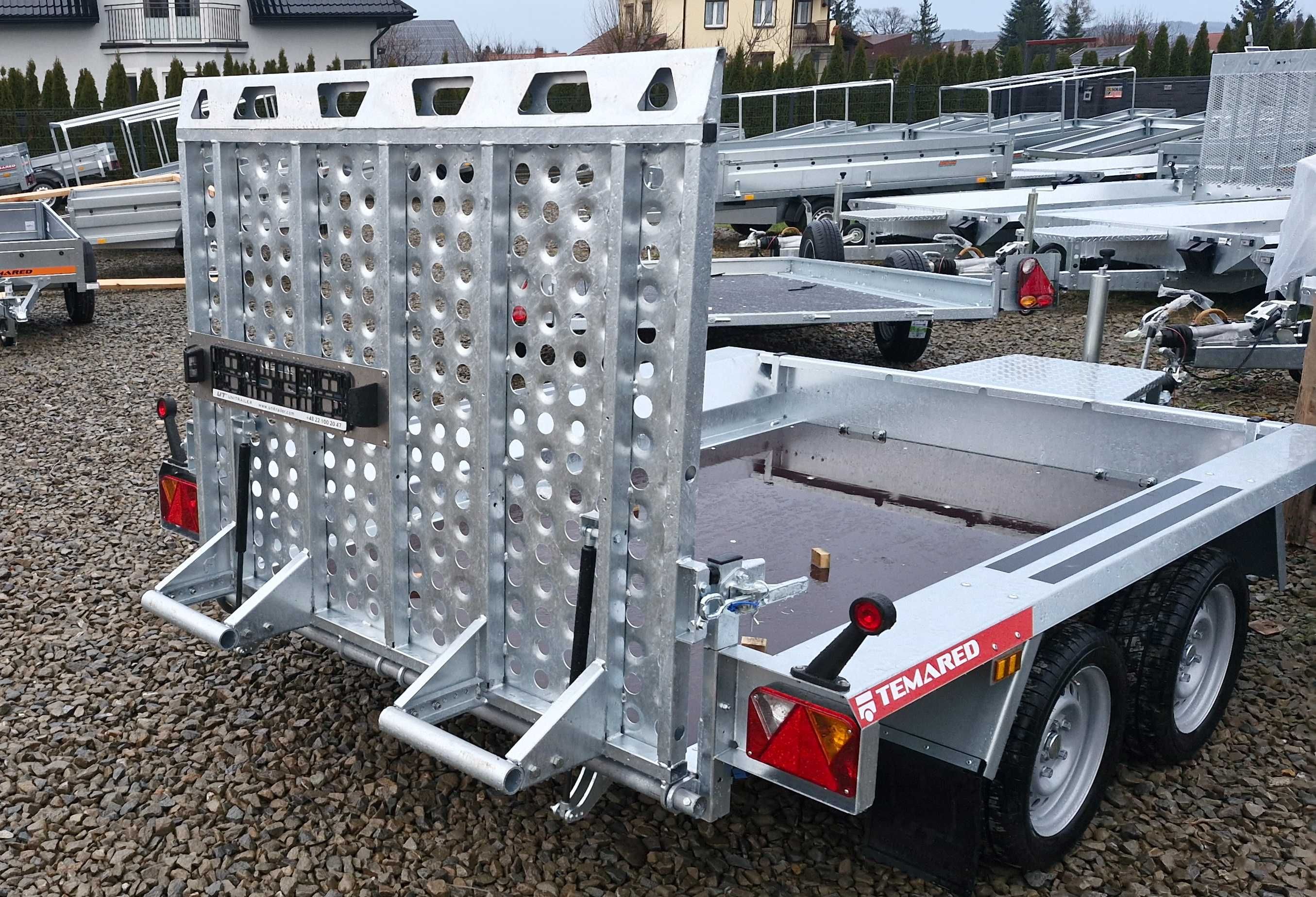 Przyczepa TEMARED BUILDER 3 2615/2 do przewozu koparki pod minikoparkę