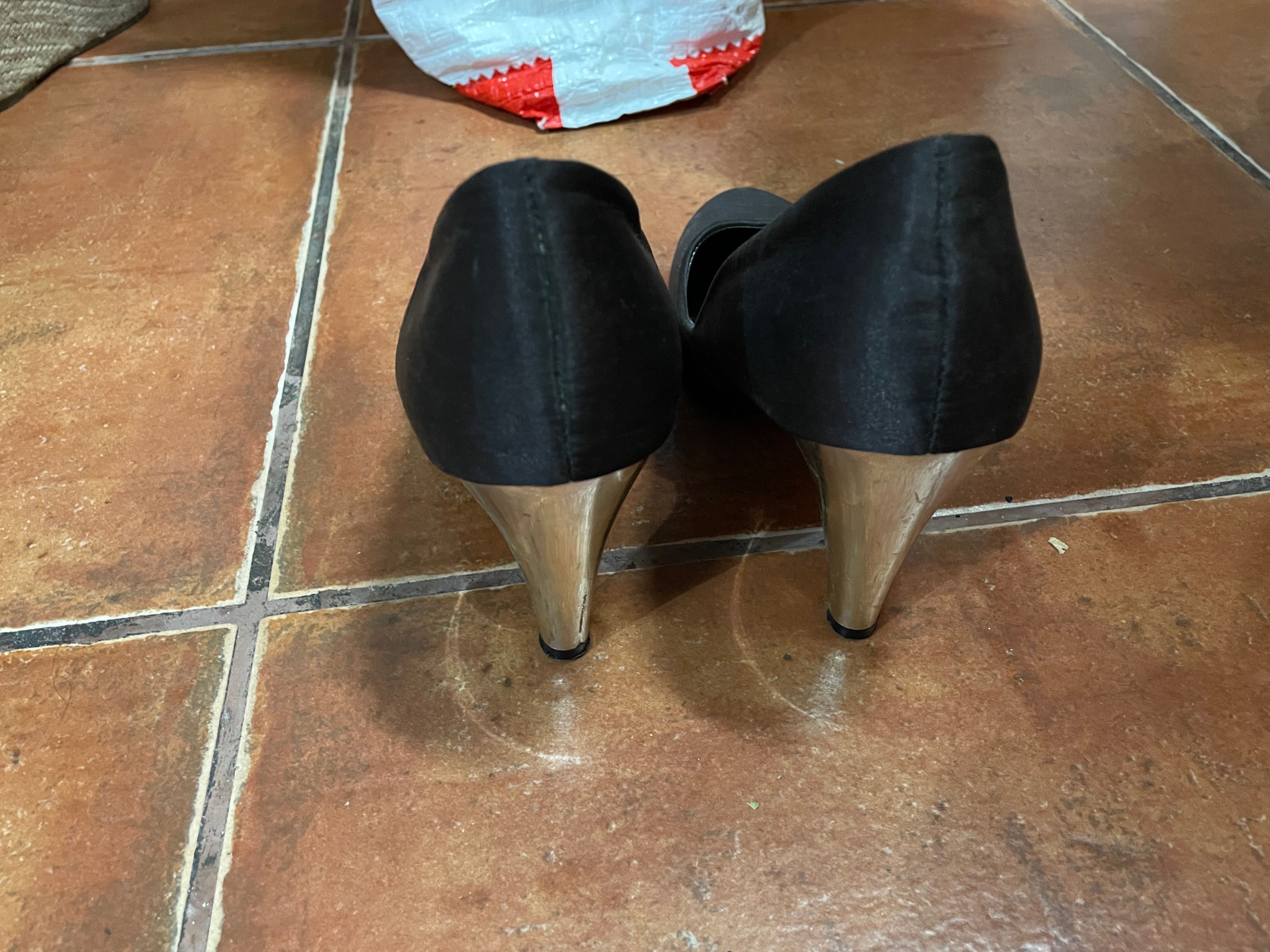 Sapatos de senhora