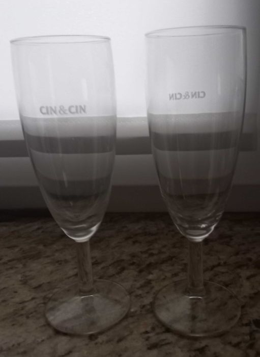 Kieliszki do wina musującego/szampana Cin Cin