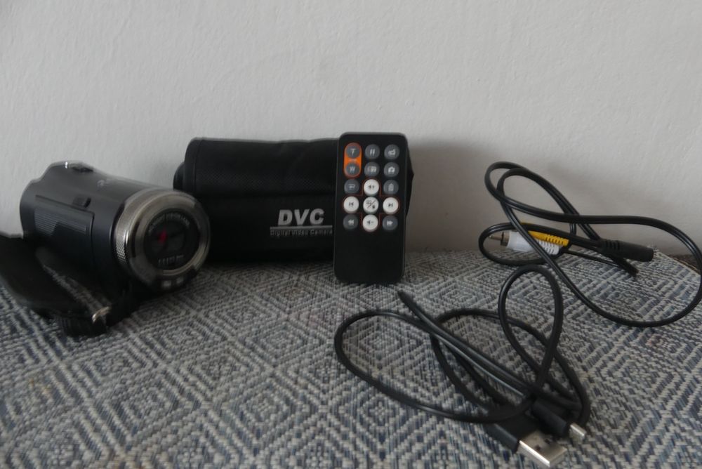 ORDRO HDV-V12 FULL HD z pilotem