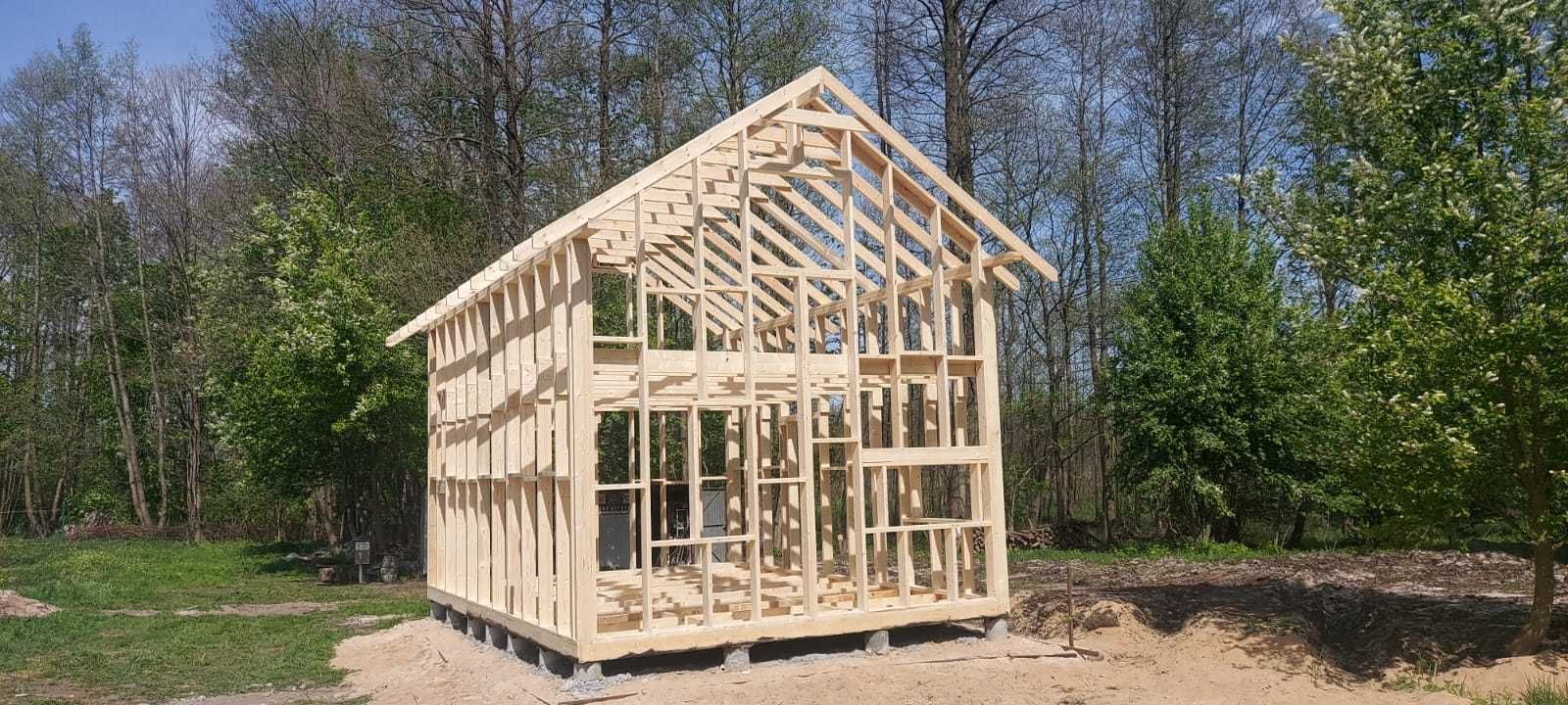 Dom drewniany, Szkielet Konstrukcja drewniana 35 m2 domu drewnianego