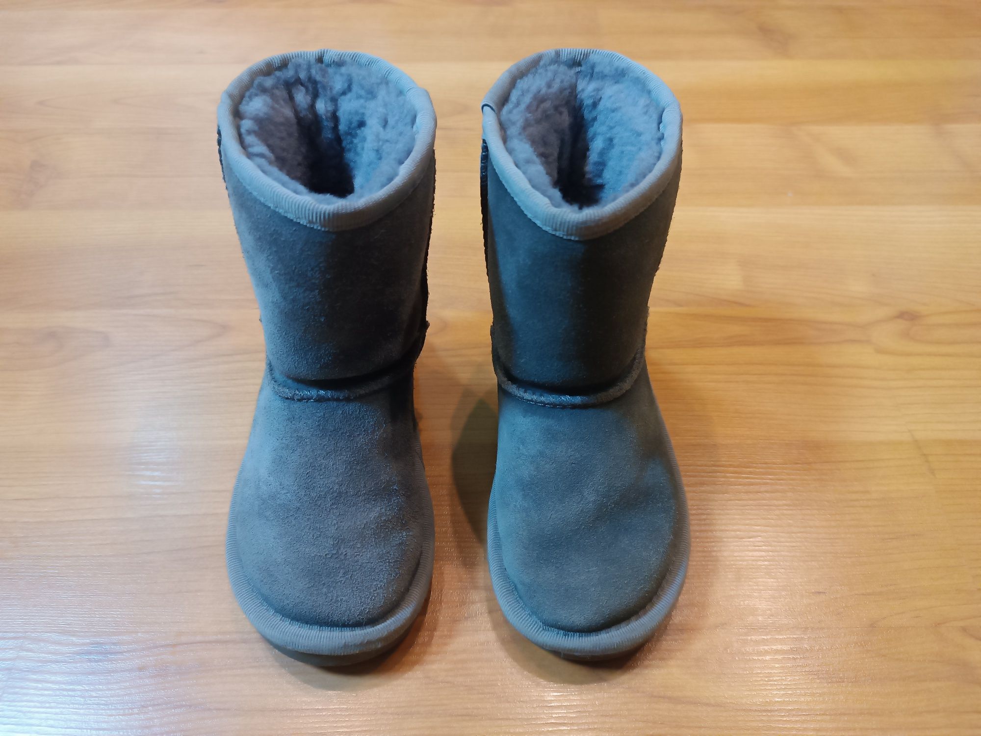 Зимние ботинки Угги UGG на девочку 29 размер Classic Royal women's