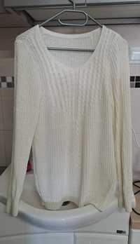 Sweterek kremowy damski, rozmiar M, stan idealny