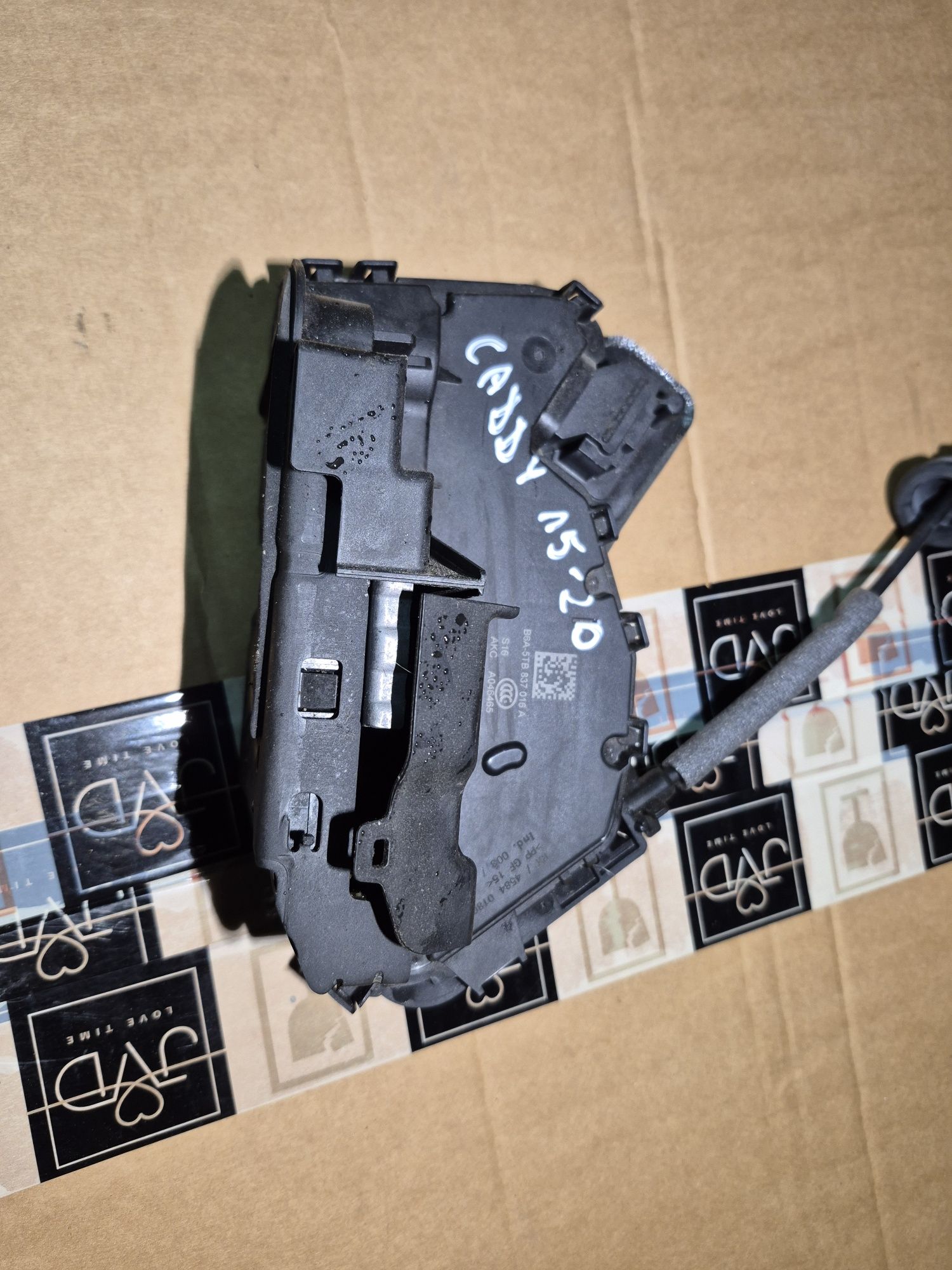 Oryginalny zamek prawy przód przedni vw caddy passat b8 golf vii