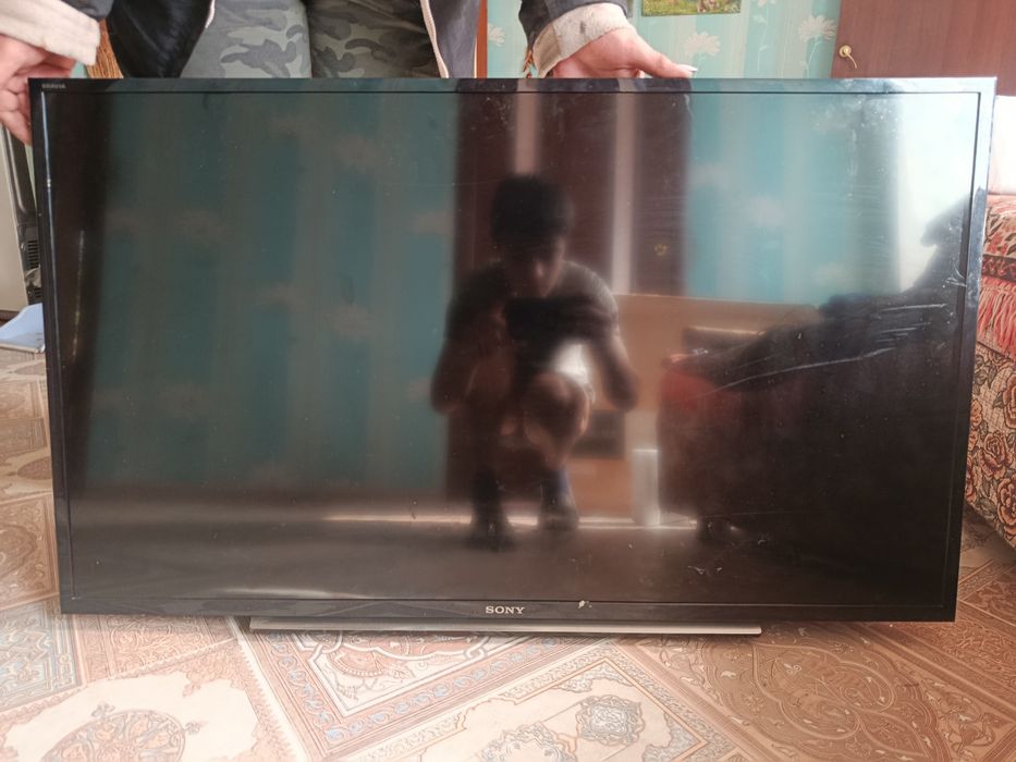 Продам телевізор Sony