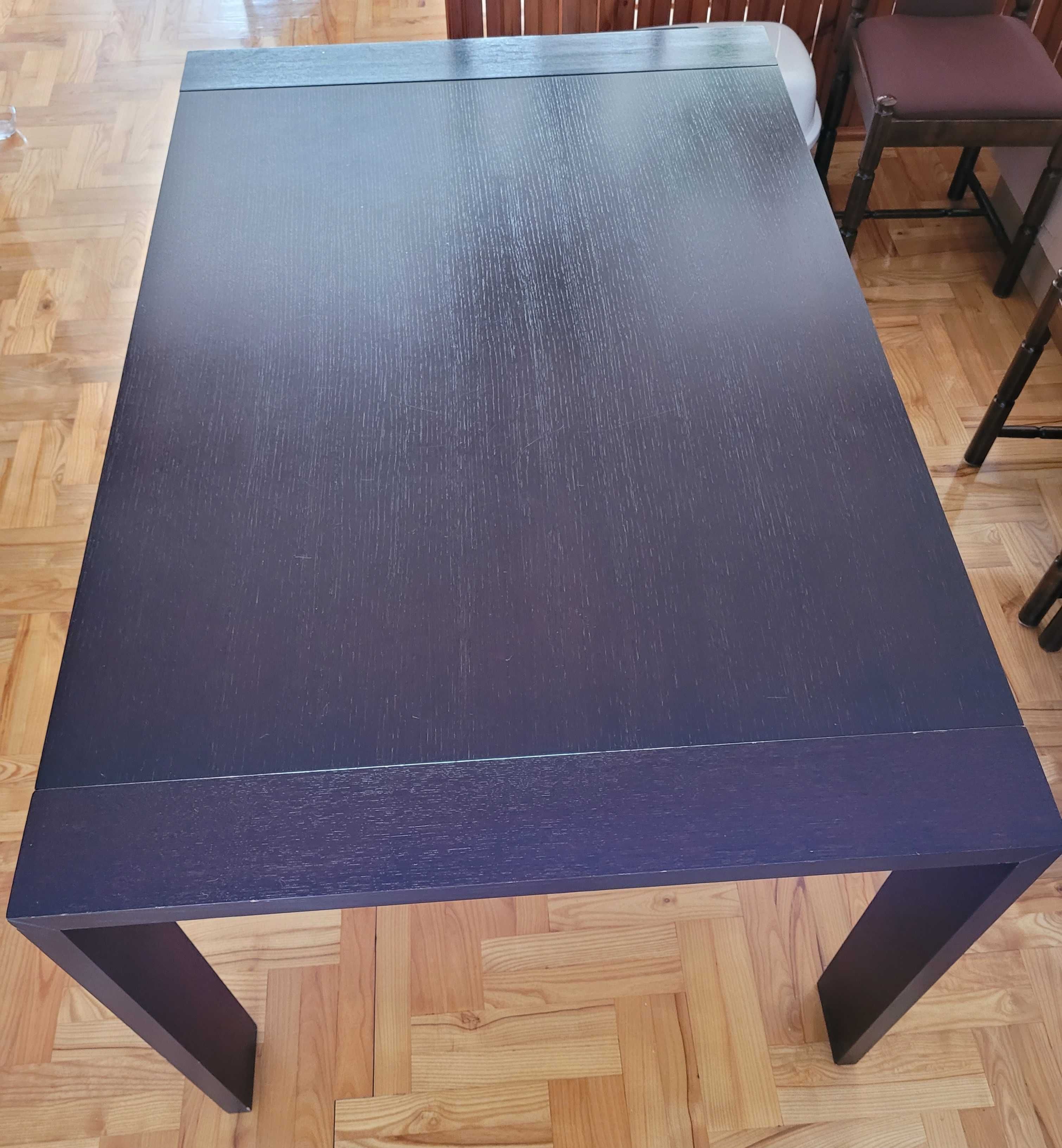Stół fornirowany z drewniana ramą i nogami ciemny brąz 140 230 cm