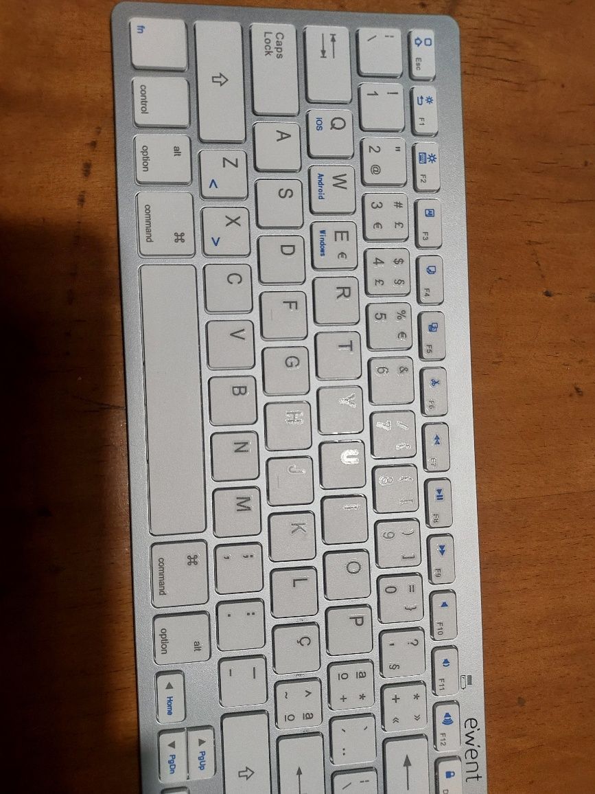 Teclado Ewent Slim Bluetooth