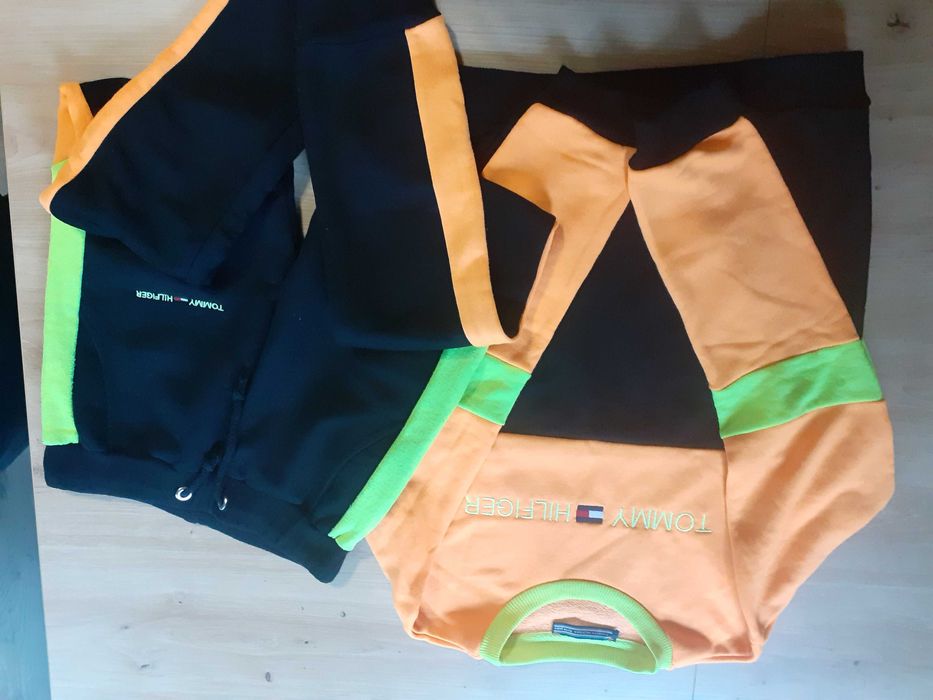 Dres Tommy Hilfiger 13/14 lat