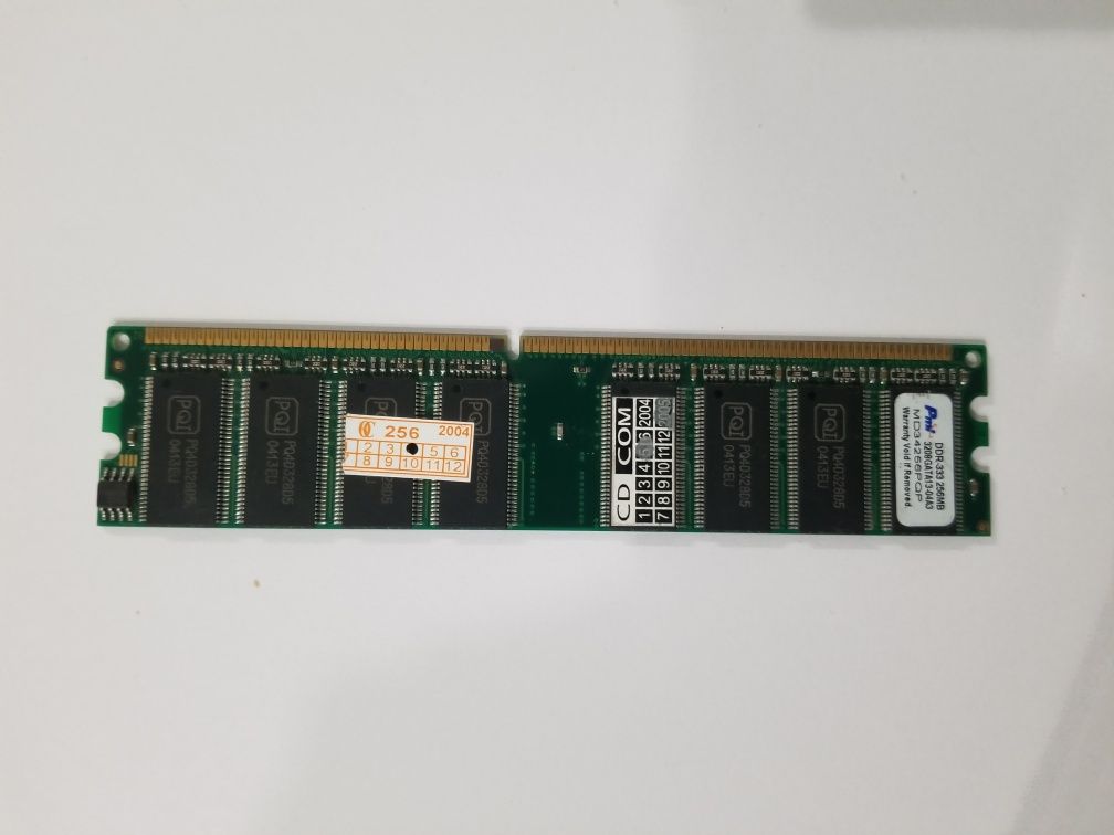 Оперативная память DDR 256 и 512 и для ноута DDR2 512
