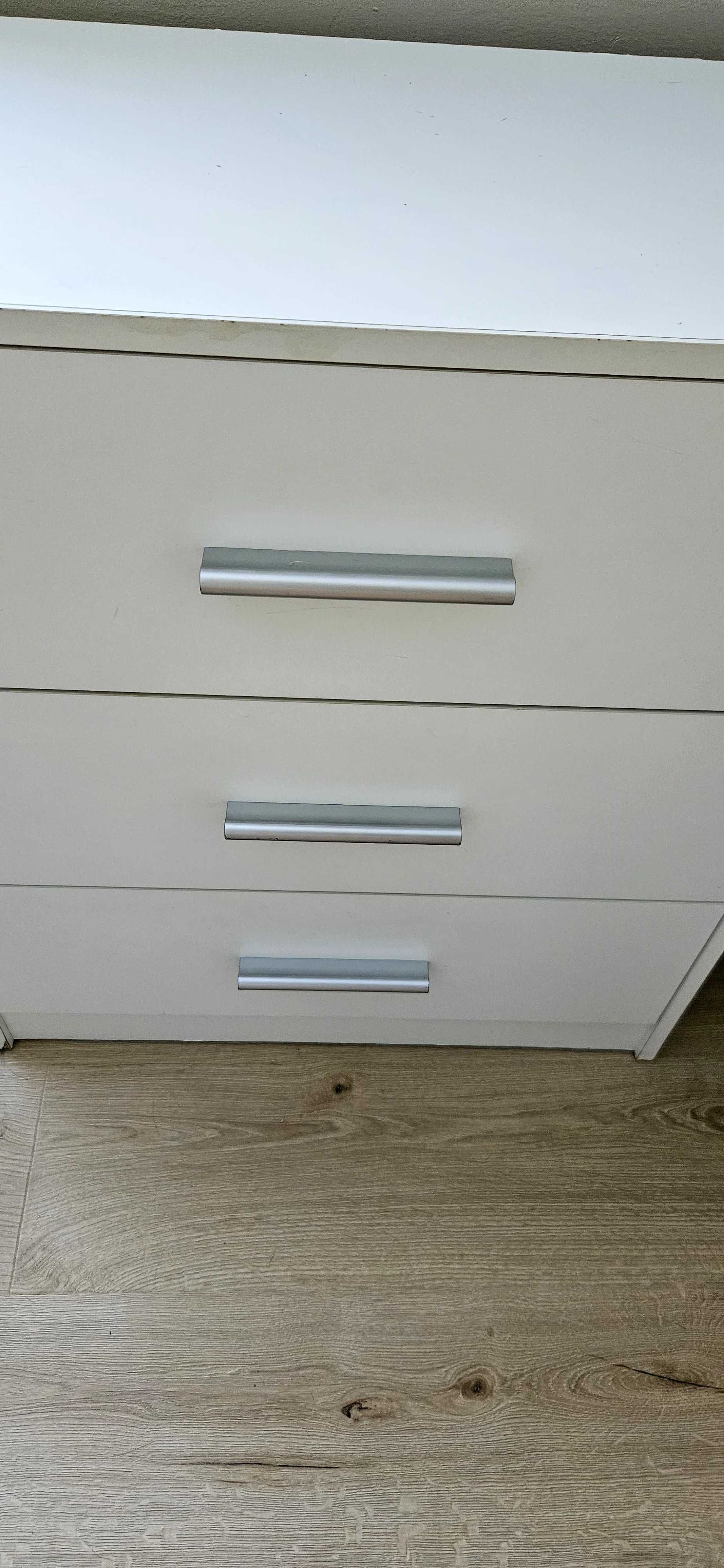 VIGRESTAD Komoda biała 60x70 cm