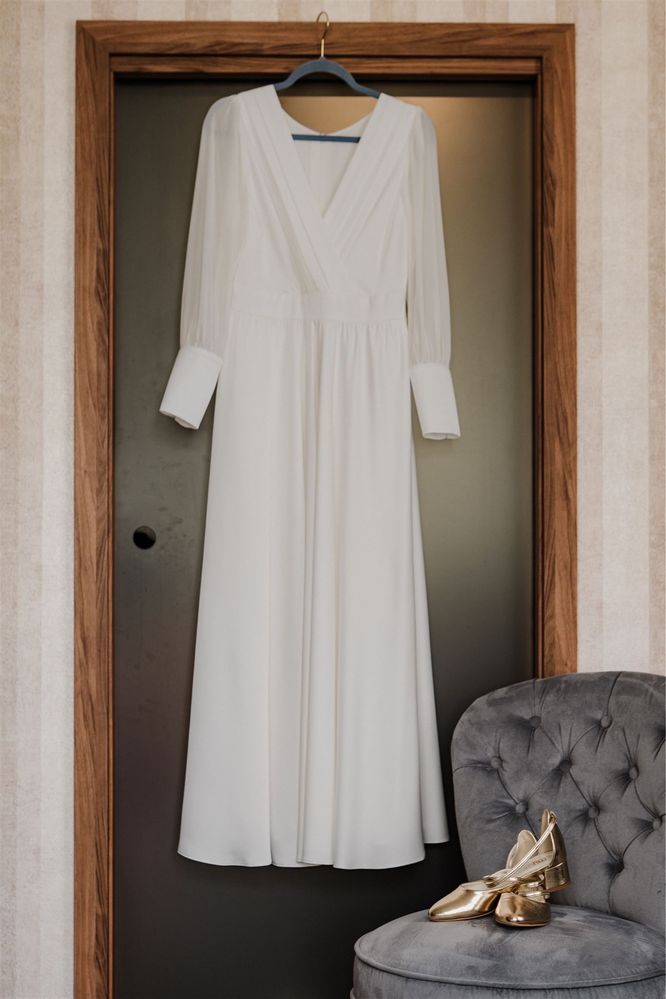 Suknia ślubna minimalistyczna jedwab ręcznie szyta ślub wesele