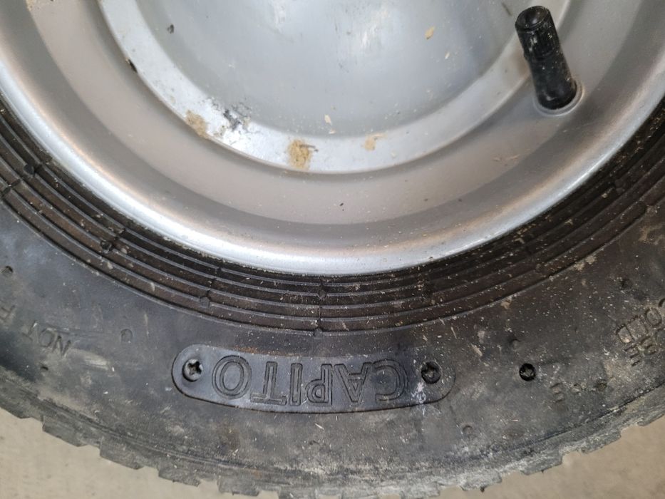 Sprzedam dwa kółka do taczki wózka