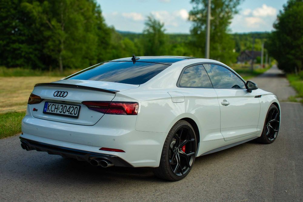 Audi S5 Coupe  3.0T quattro tiptronic