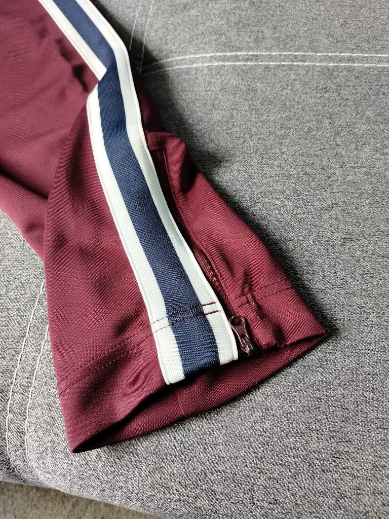 Burgundowe spodnie dresowe męskie Nike rozmiar S