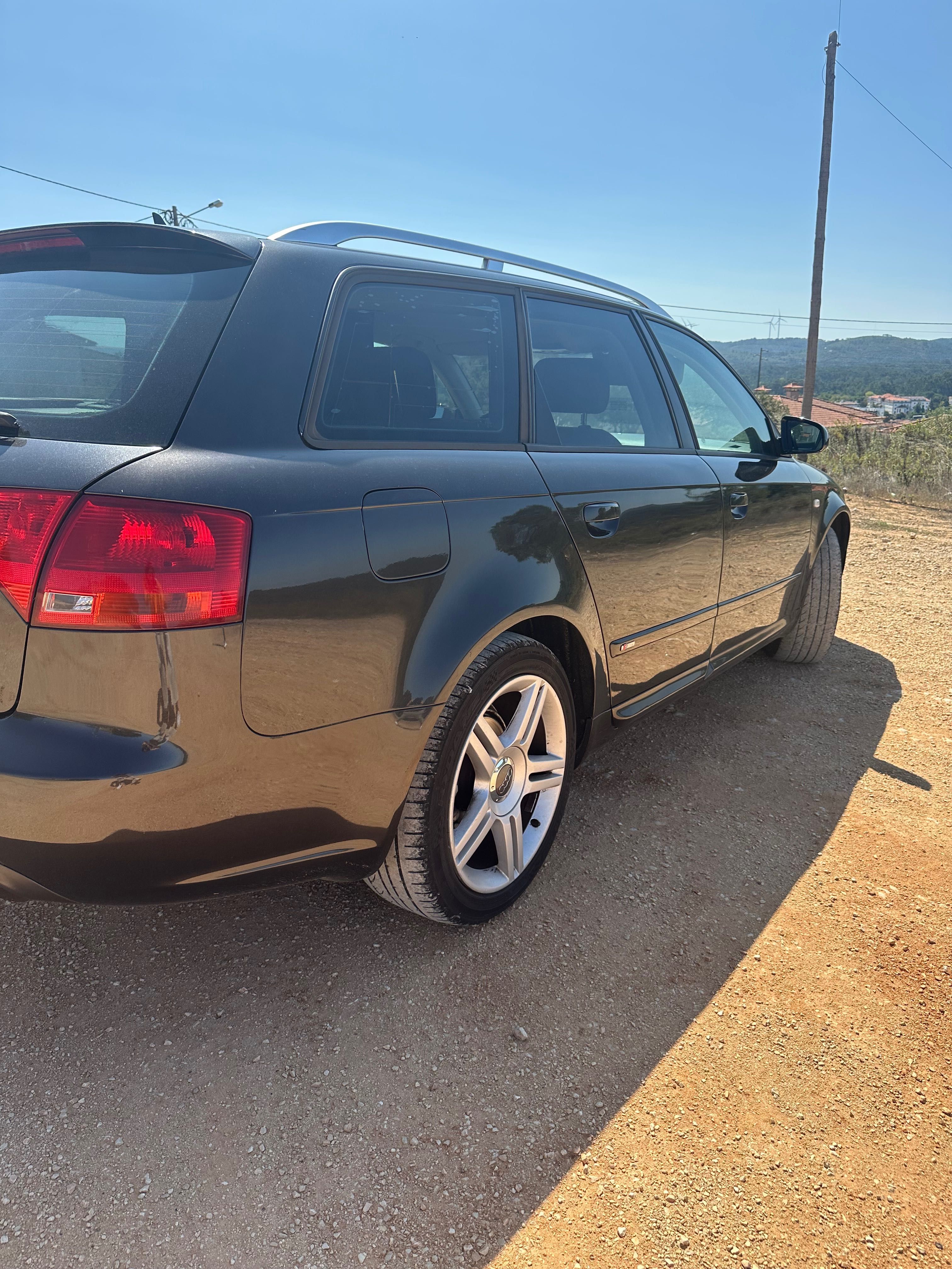 Audi A4 avant 2.0 DTI s-line