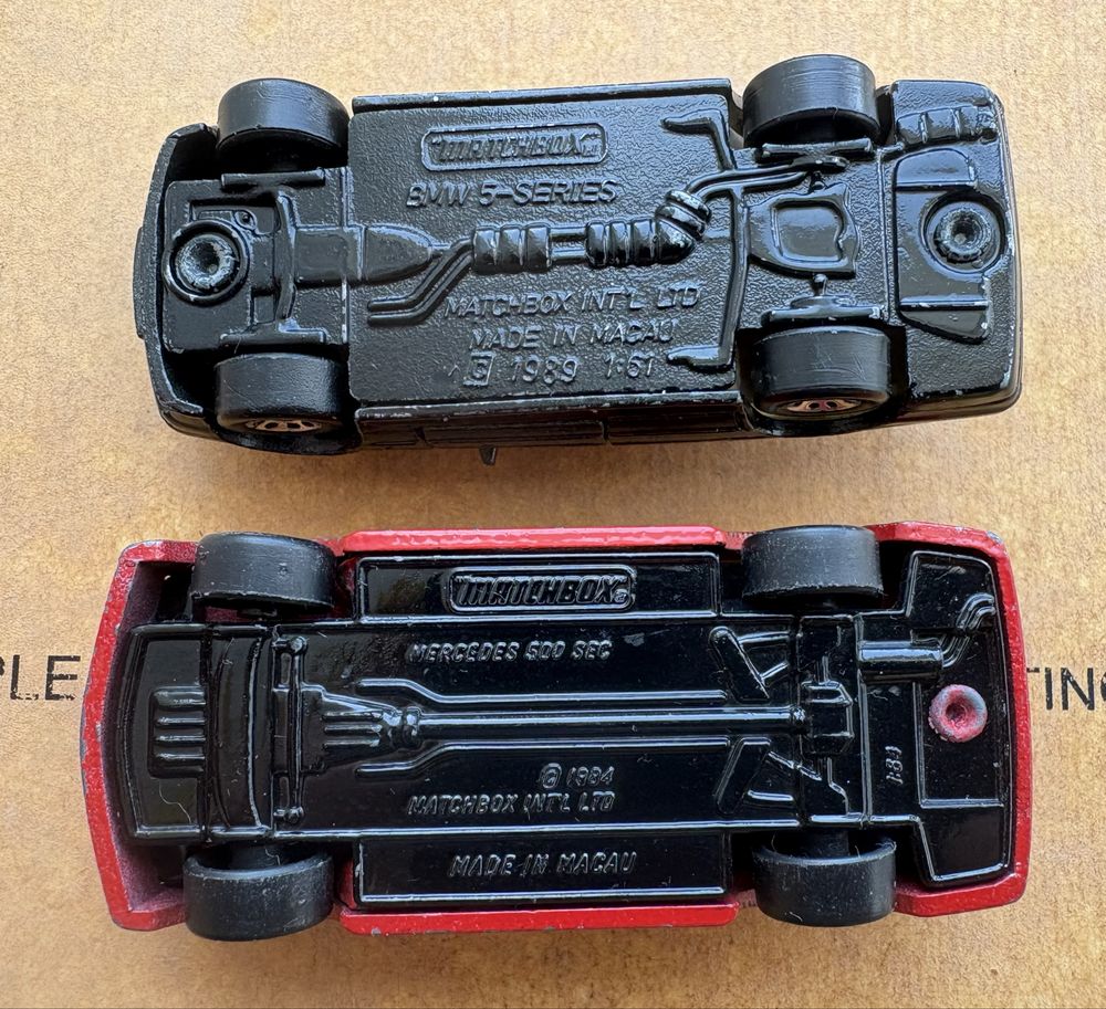 Zestaw Matchbox Mercedes 500 SEC BMW 5-Series