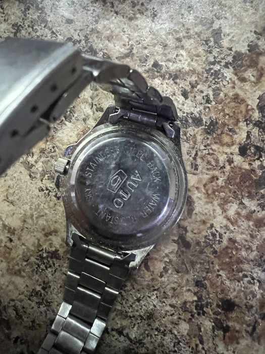 Продам годиник Seiko