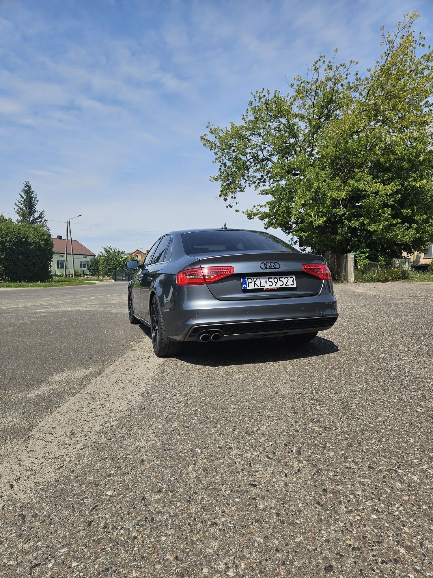 Audi A4 B8 2013r