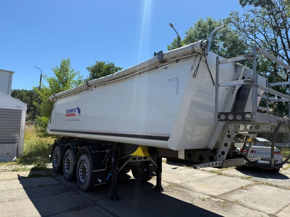 Schmitz Cargobull SCB  26.5m3, jak nowa, 20 tysięcy przebieg, 2022, cena brutto