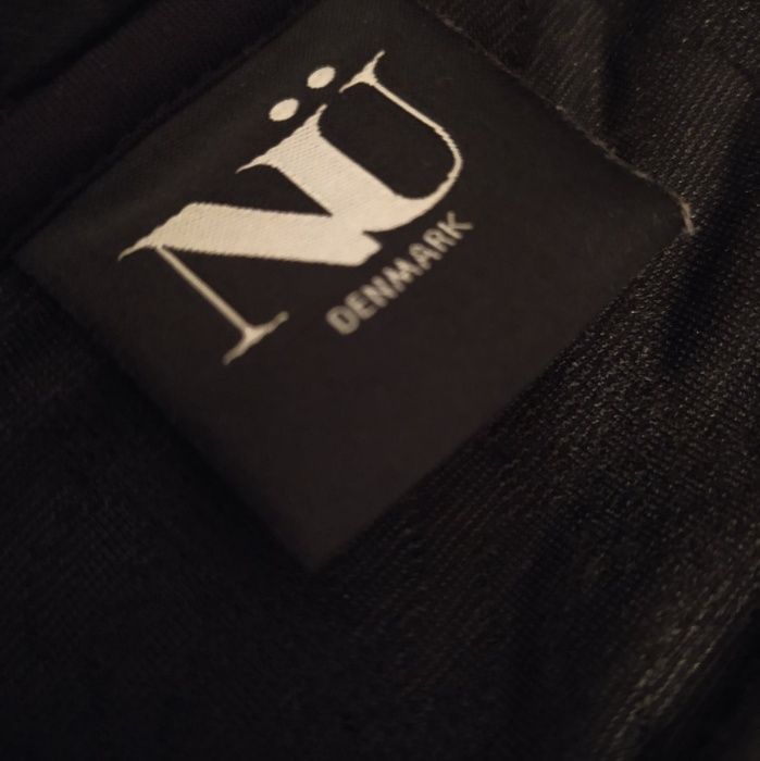 NU DENMARK czarna bluza jak nowa, 100% bawełna