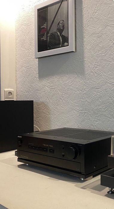 Стерео підсилювач