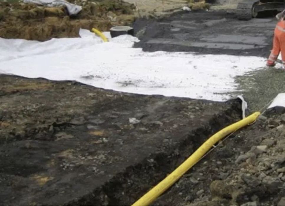 Geowłóknina drogowa FVAT - WYPRZEDAŻ szer. do 6 metrów - DOSTAWA 24H