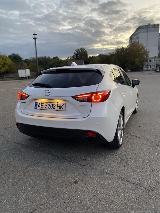 Mazda 3bm 2013 хэтчбек
