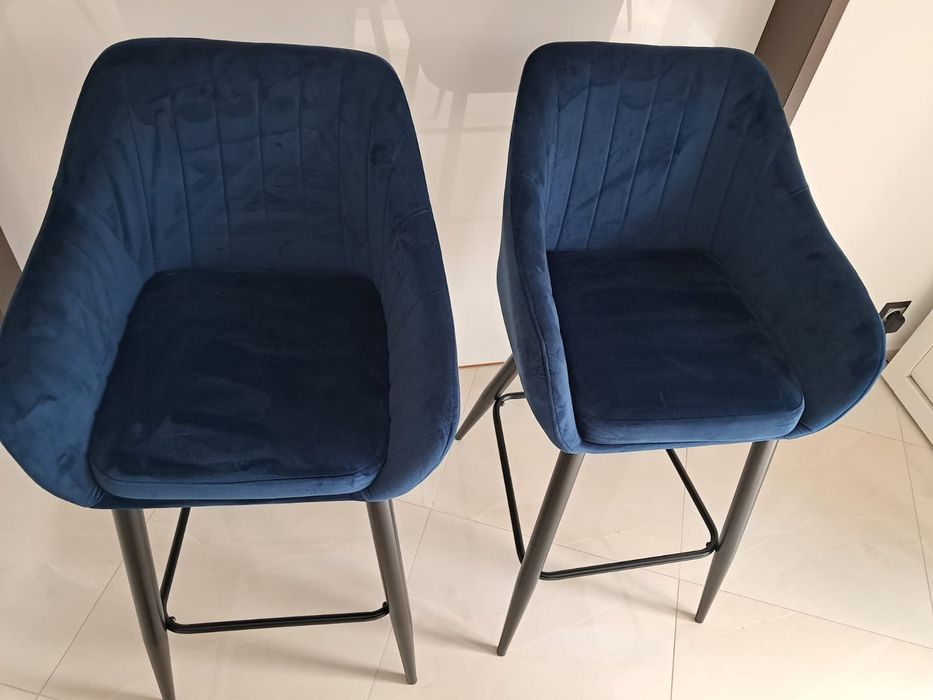 Hokery/ stołki barowe, krzesła wysokie welurowe w kolorze granatowym