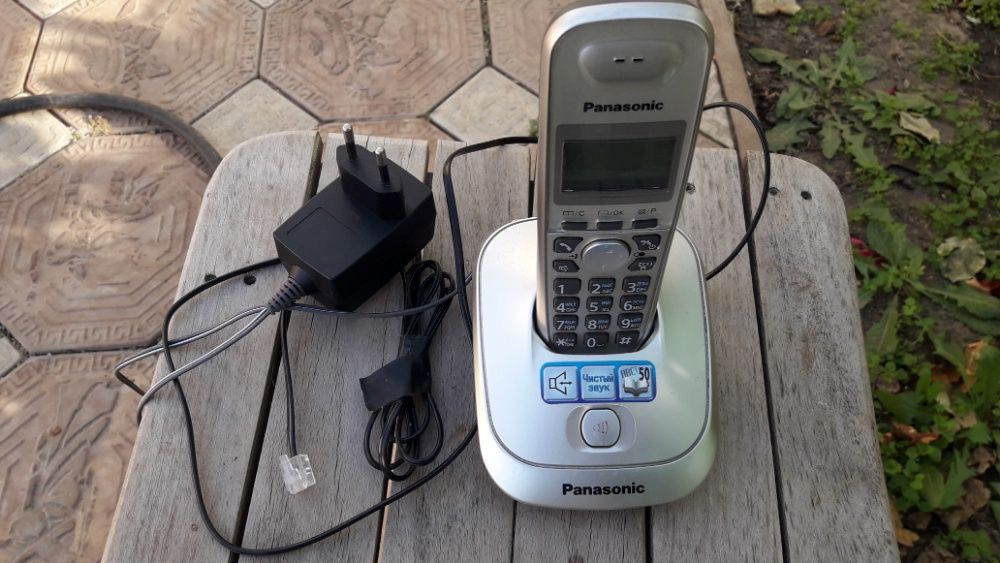 Телефон беспроводной Panasonic KX-TG2511UA