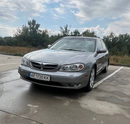 Nissan Maxima a33
