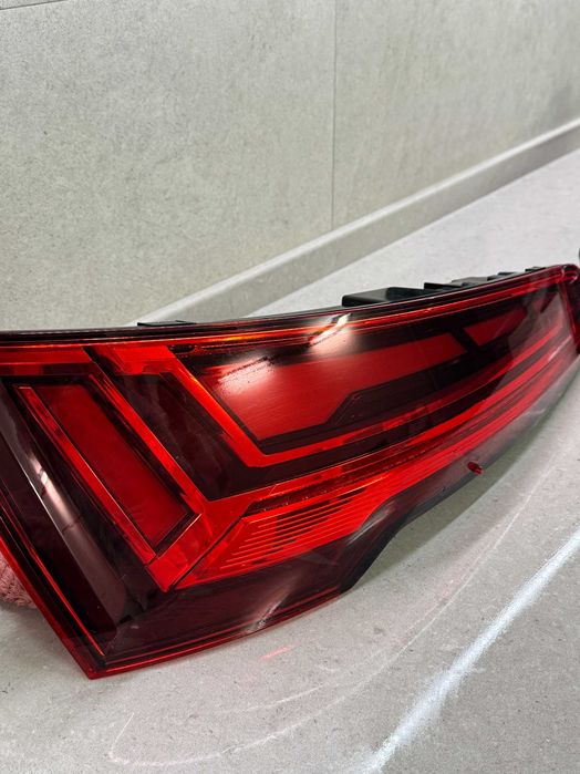 Задні фонарі б/у на Ауді Q5 80A рестайлінг Америка 2022р.