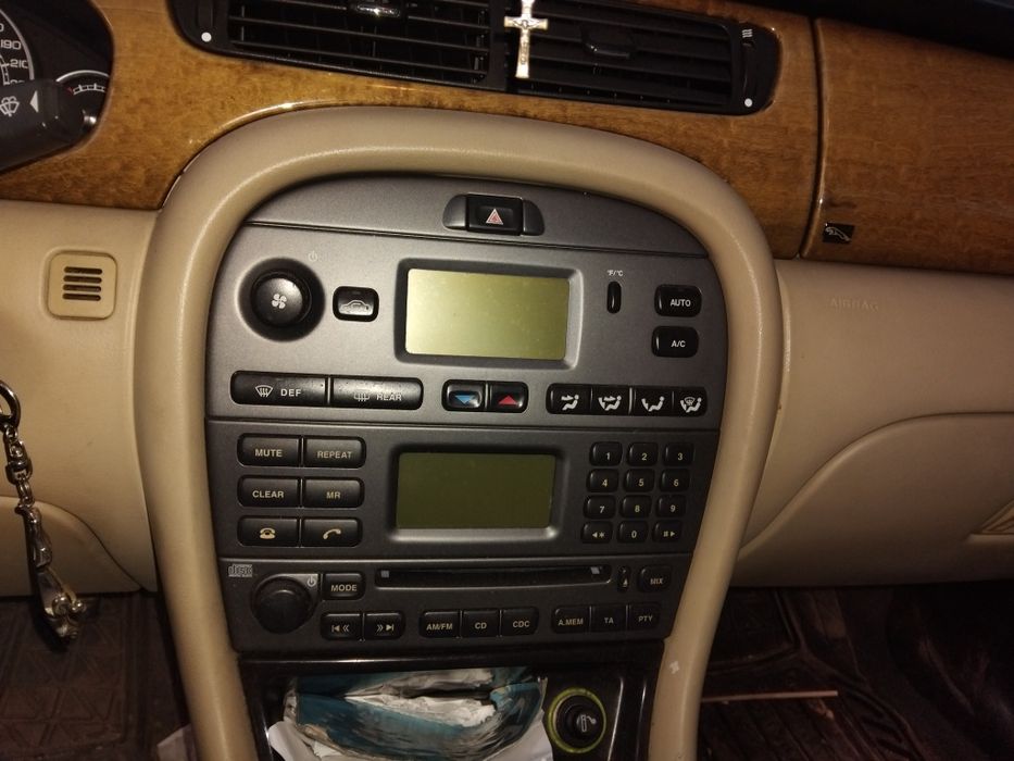 Jaguar x teype ano 2004