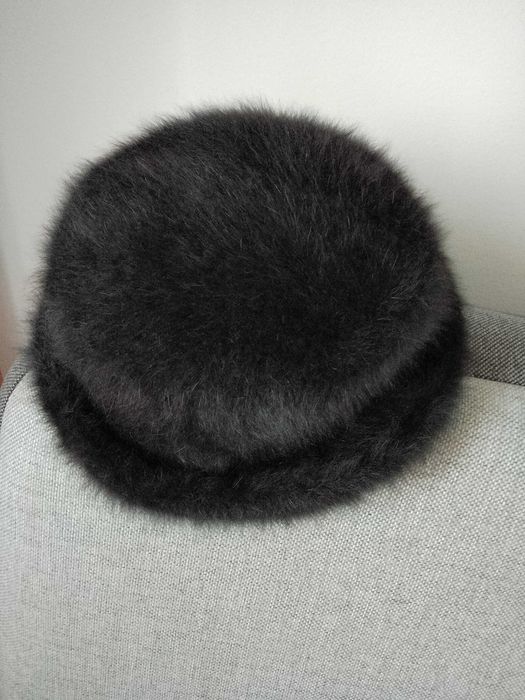 Kapelusik z moheru czarny