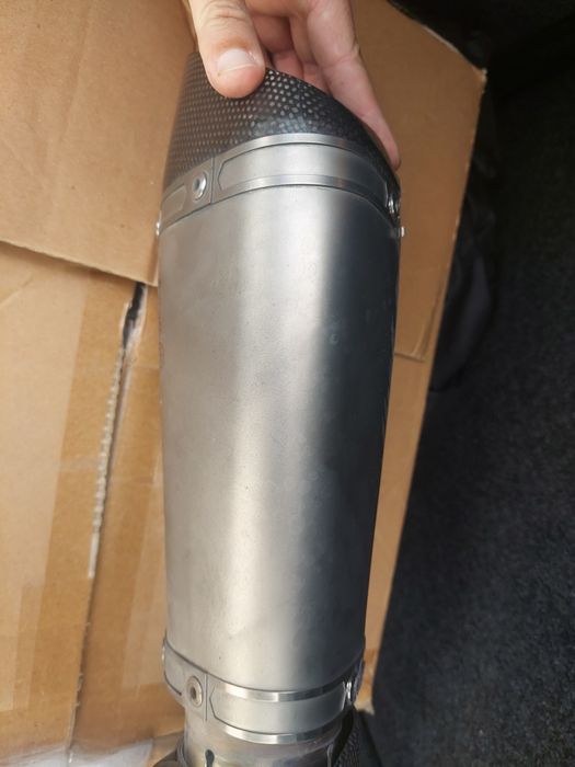 BMW S1000RR OEM Akrapovic escape