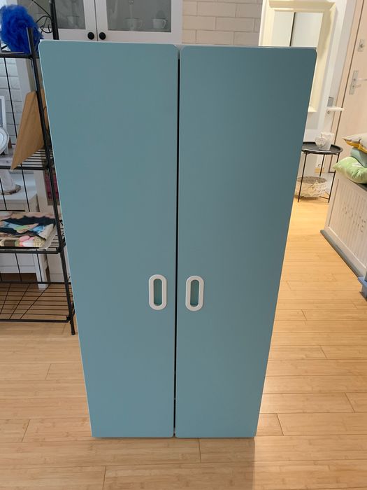 Szafa kolor niebieski Ikea