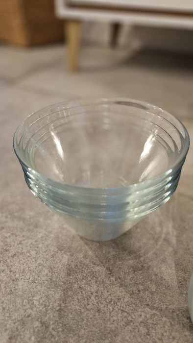 Sprzedam zestaw kubków i szklanek