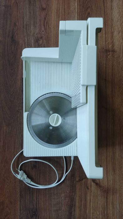 Дискова хліборізка-ломтерізка Melissa RH-31