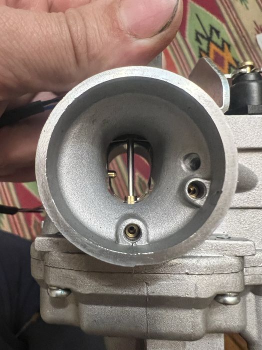 Карб Ucal на Bajaj Boxer 125 150