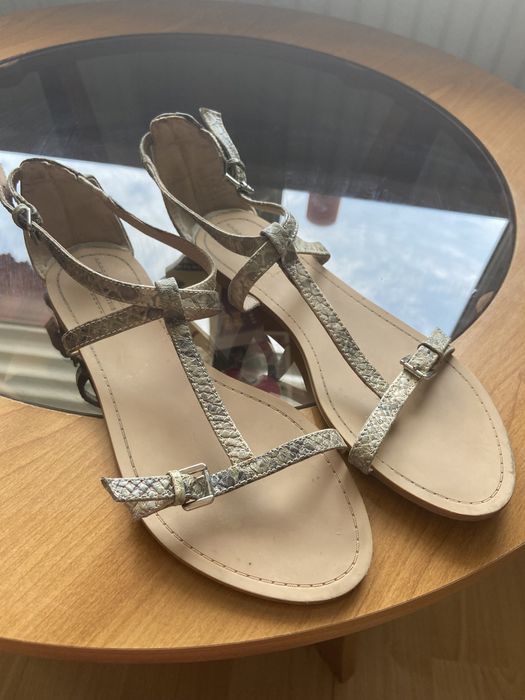 Sandaly Stradivarius rozmiar 37