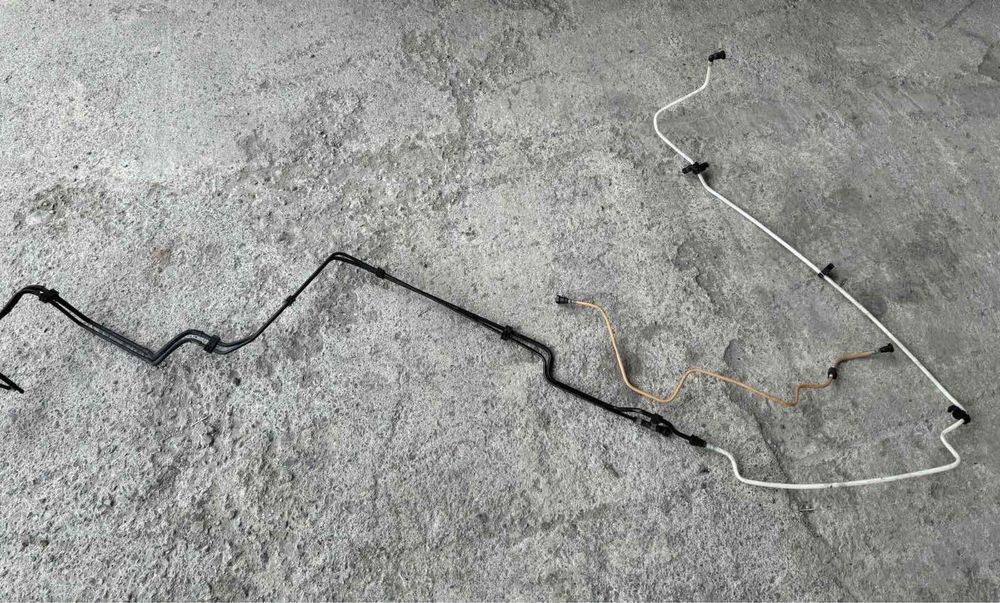 Audi q5 8r 2012-2016 2.0 tfsi паливні трубки паливна магістраль