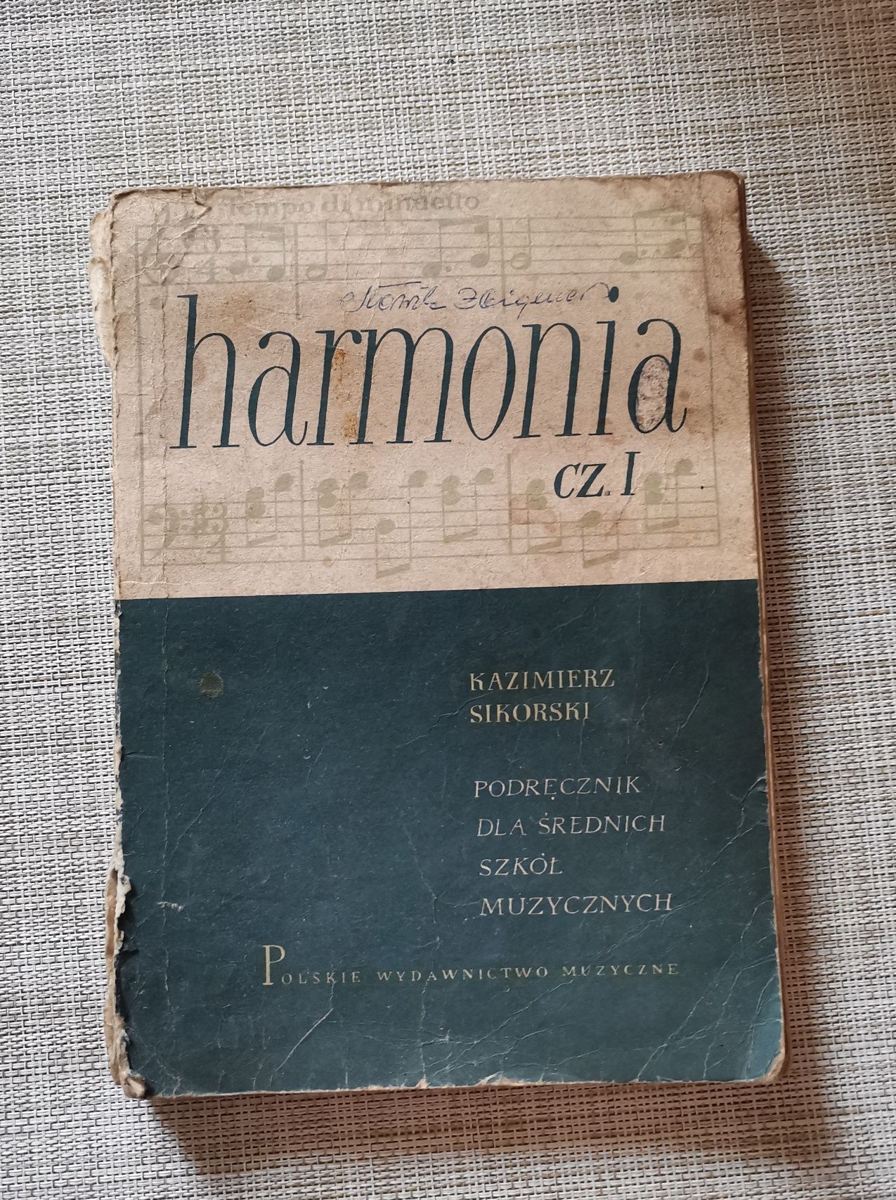 Harmonia podręcznik dla średnich szkół muzycznych K.Sikorski PRL
