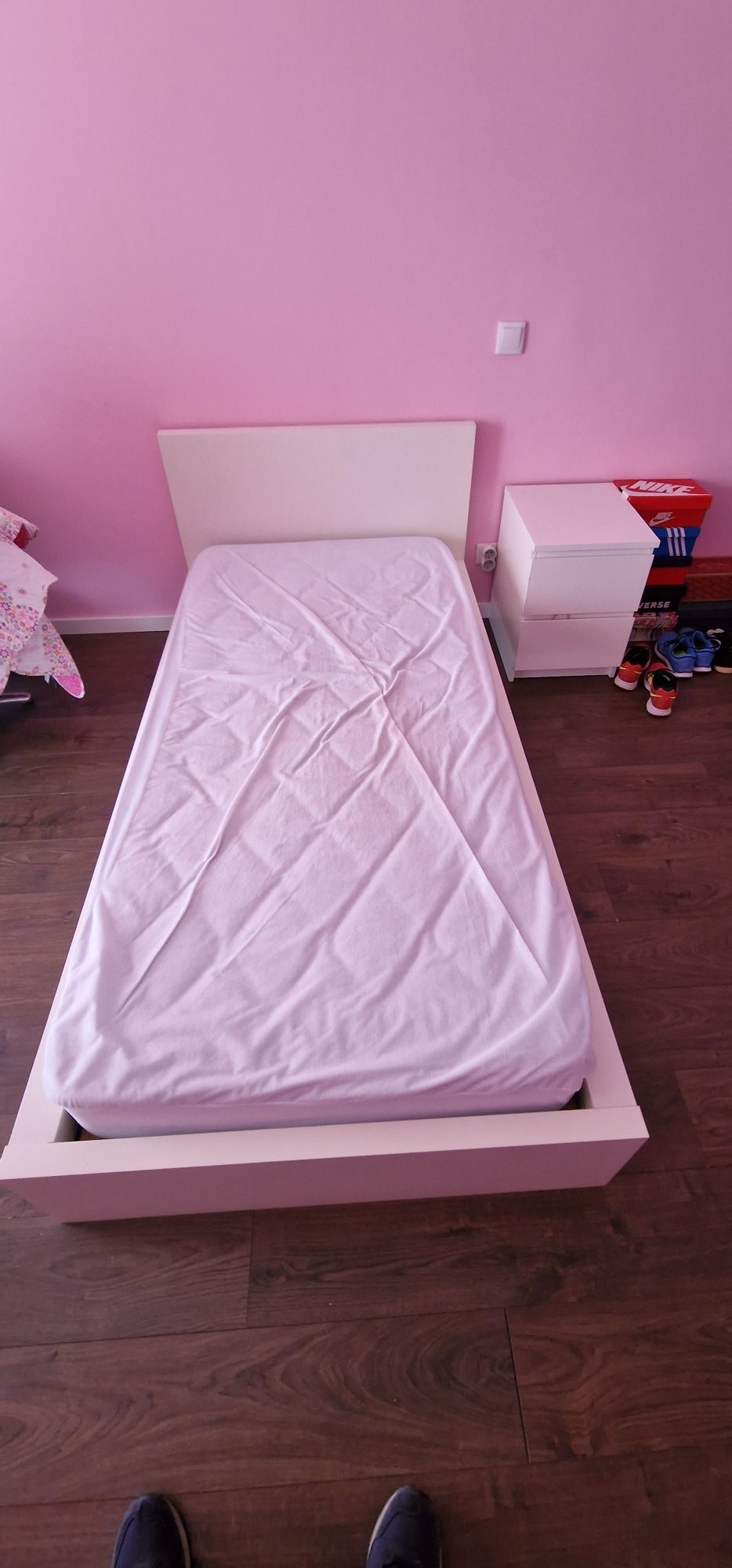 Cama colchão e estrado solteiro MALM  branca ikea