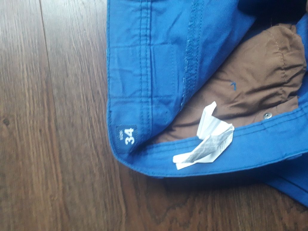 Spodnie  męskie Cropp 34